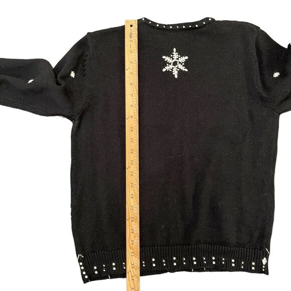 Christmas Cardigan Button Up Sweater Pearls Beads Embroidery Snowflakes Womens S - Picture 7 of 8